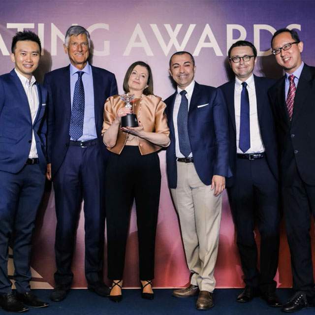 THE MCY 96 wins “Best Flybridge Yacht” at the 2018 Asia Boating Awards
